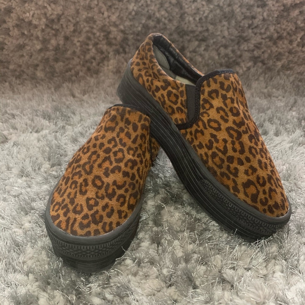 Cheetah Platfrom Canvas Shoes